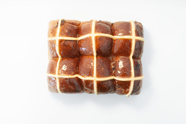 Hot cross buns — 6 pack