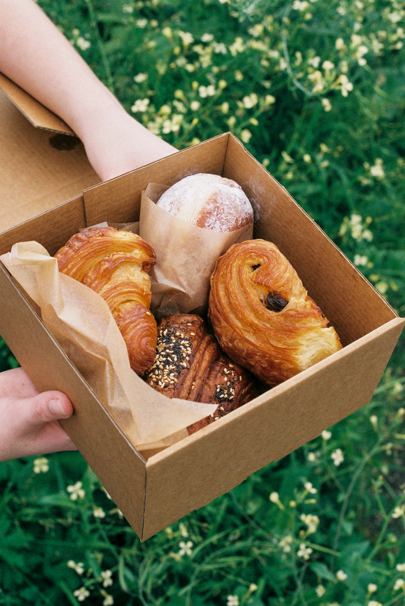 Delivery Picks Delivery & pick up