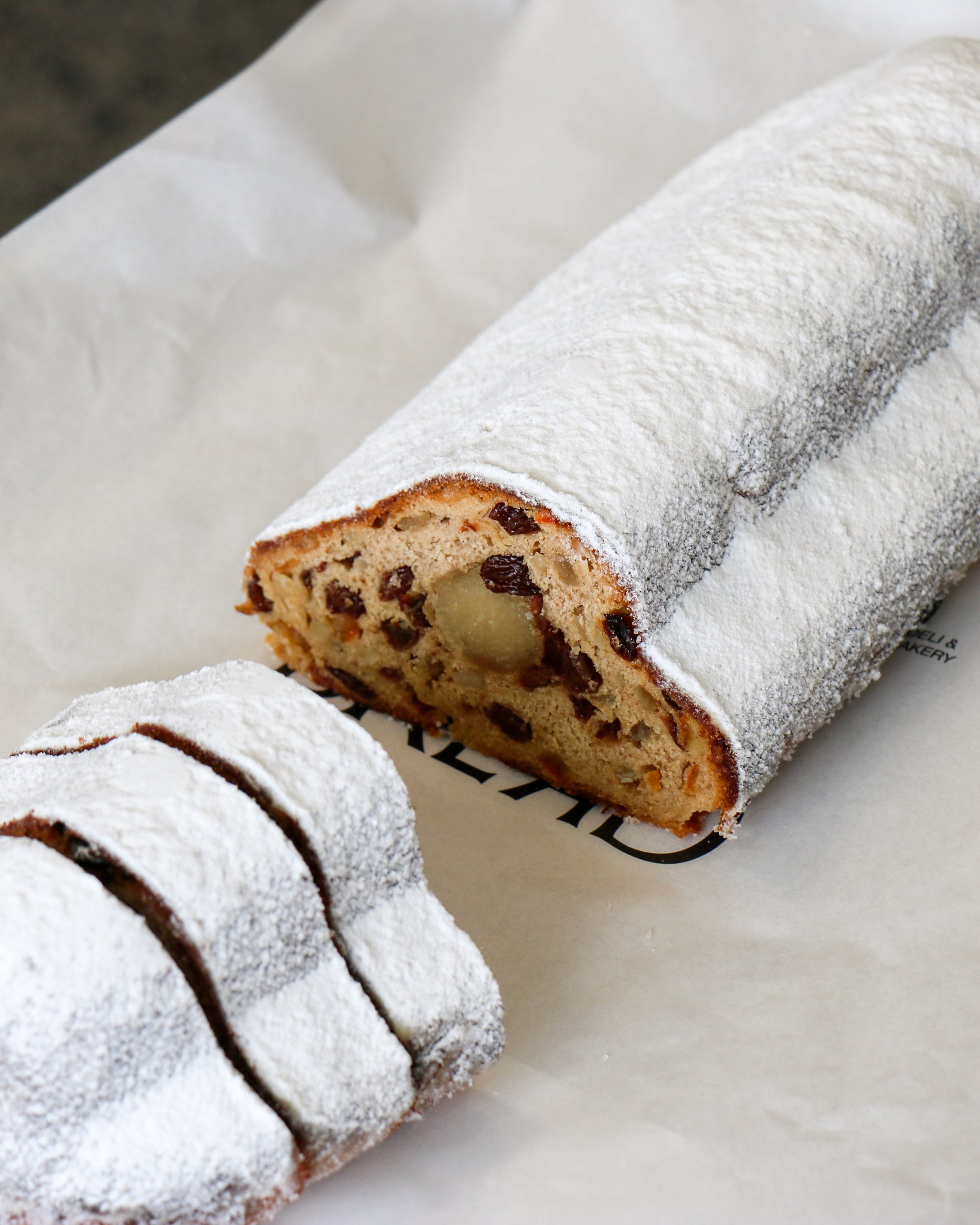 Stollen (1kg)